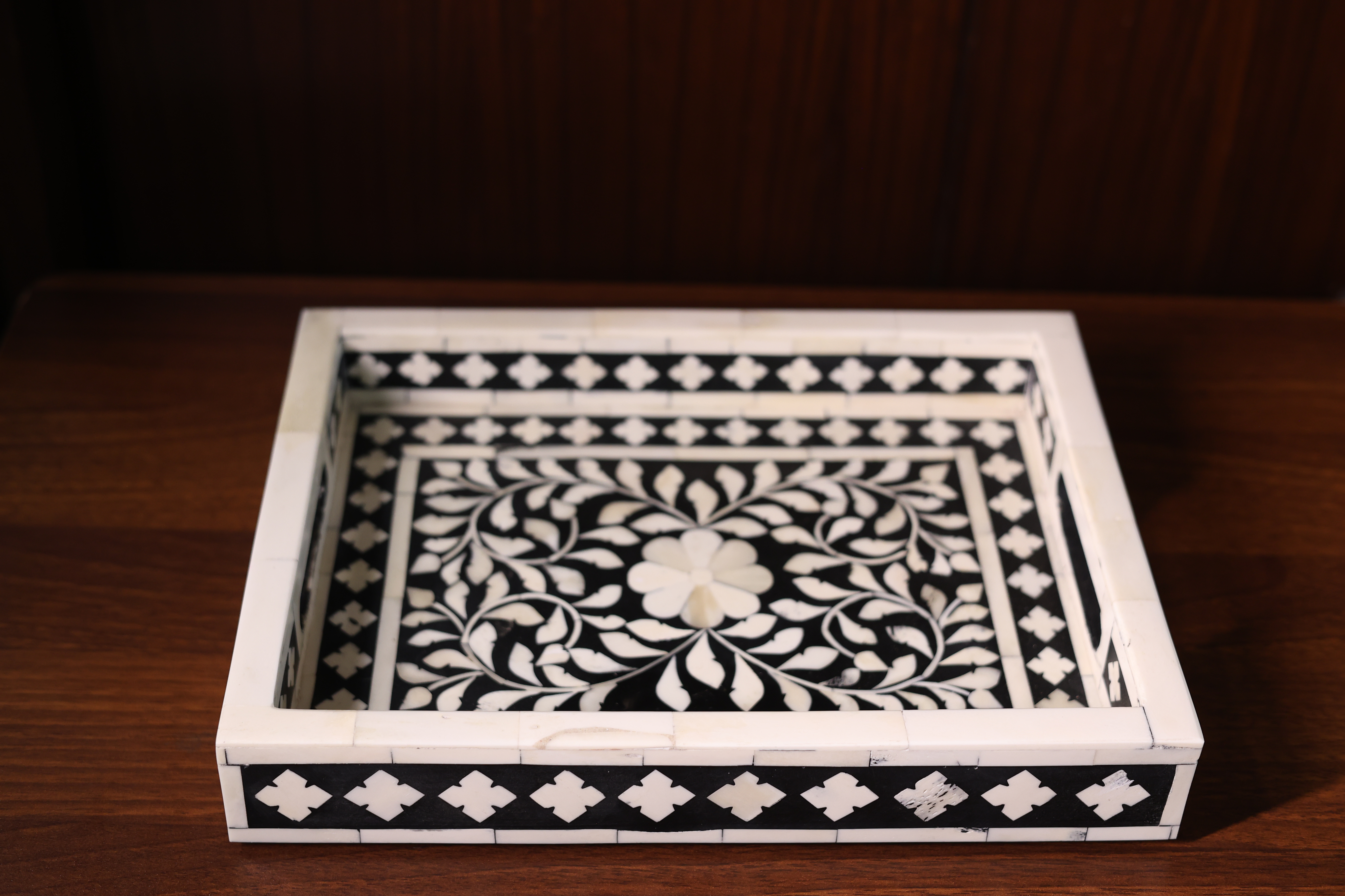 Heritage Floral Black Tray