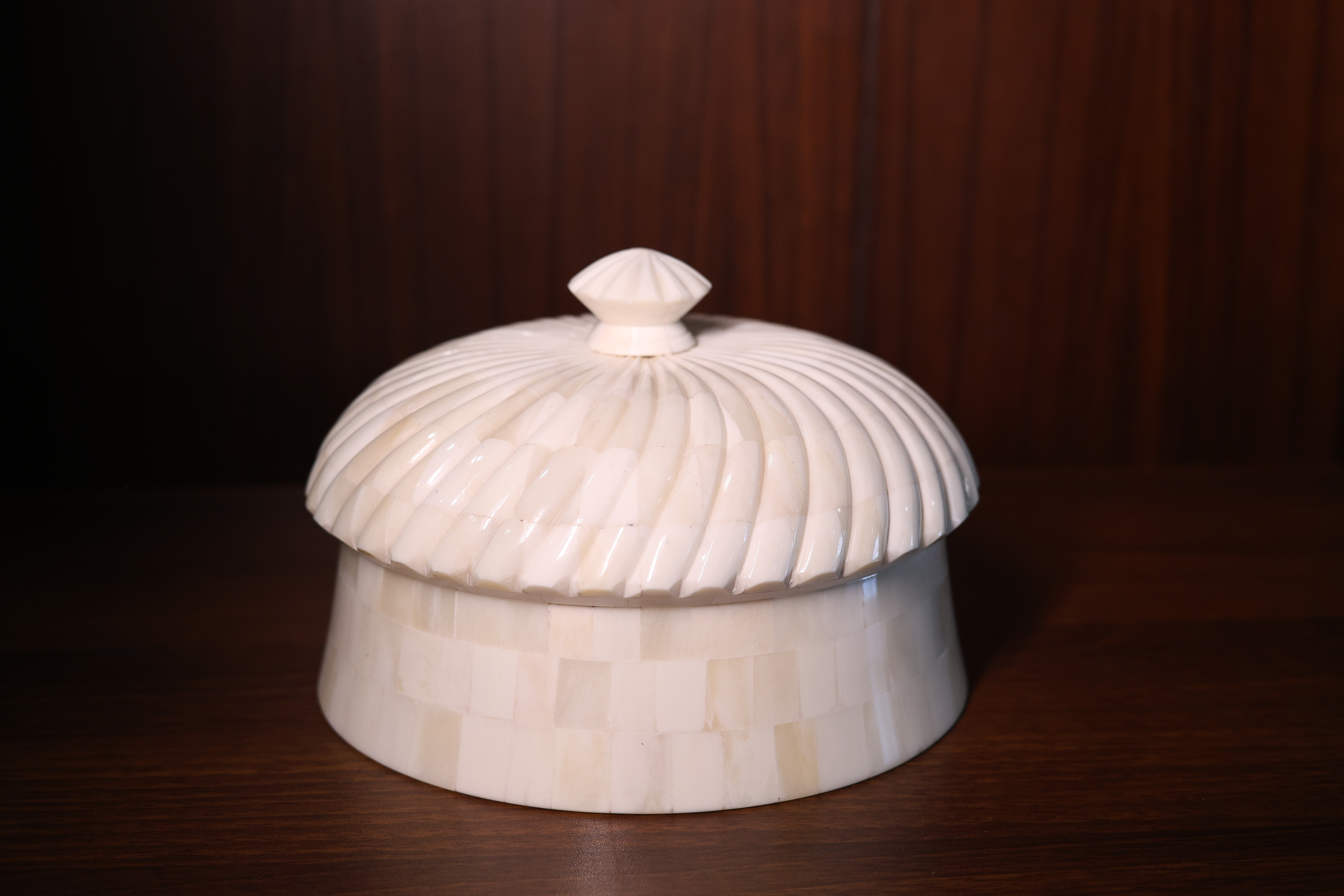 Pearl Crown Box
